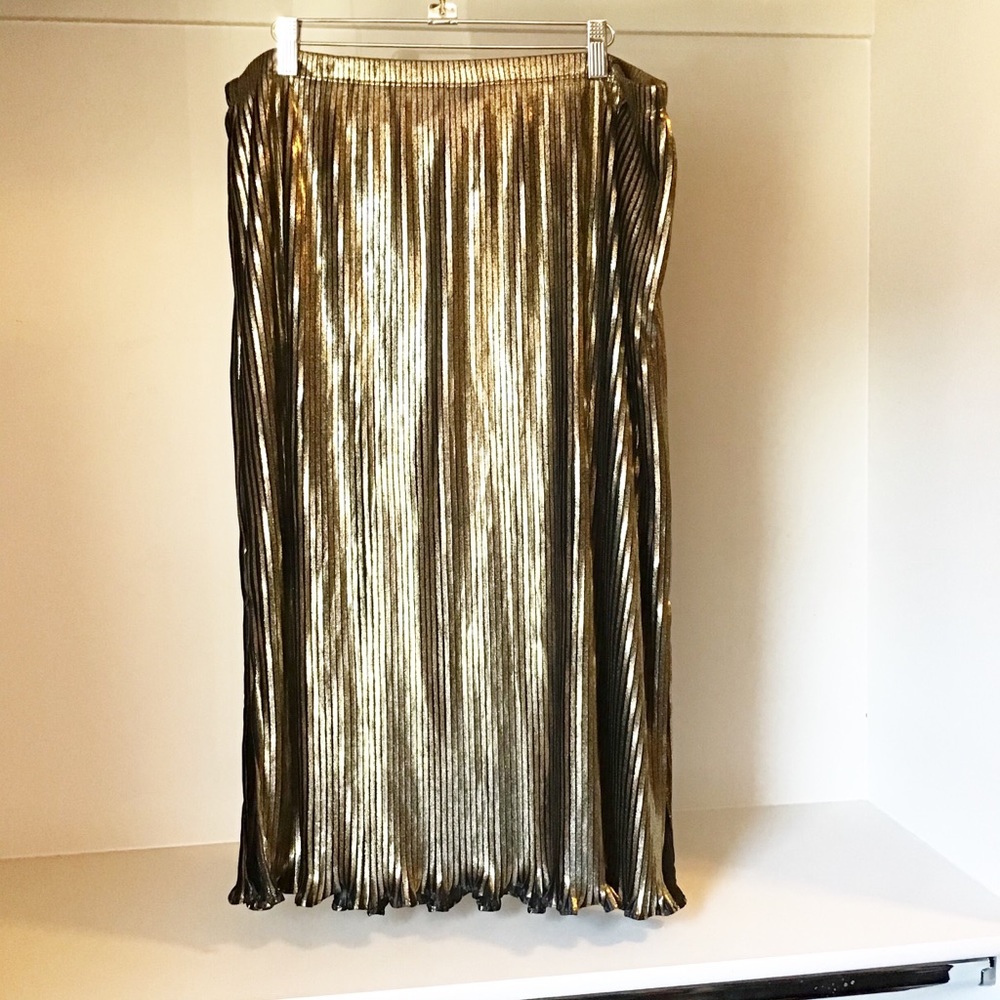 Ny Collection ⭐️PLUS SIZE⭐️Pleated Ruffle skirt